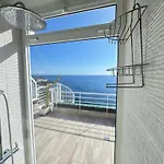 Ocean's Whisper - Sussurro Dell'oceano