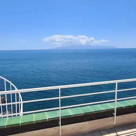 Ocean's Whisper - Sussurro Dell'oceano